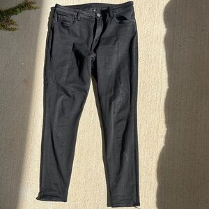 Kut from the Kloth Women's Black Skinny Jeans